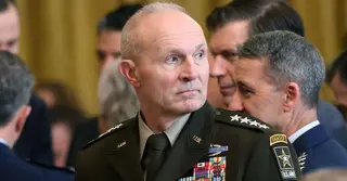 মার্কিন সেনাপ্রধান র‍্যান্ডি জর্জ বরখাস্ত